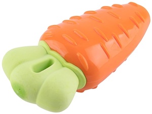 Игрушка-пищалка WOGY Морковь, Воги 14.5*5*4,5 см
